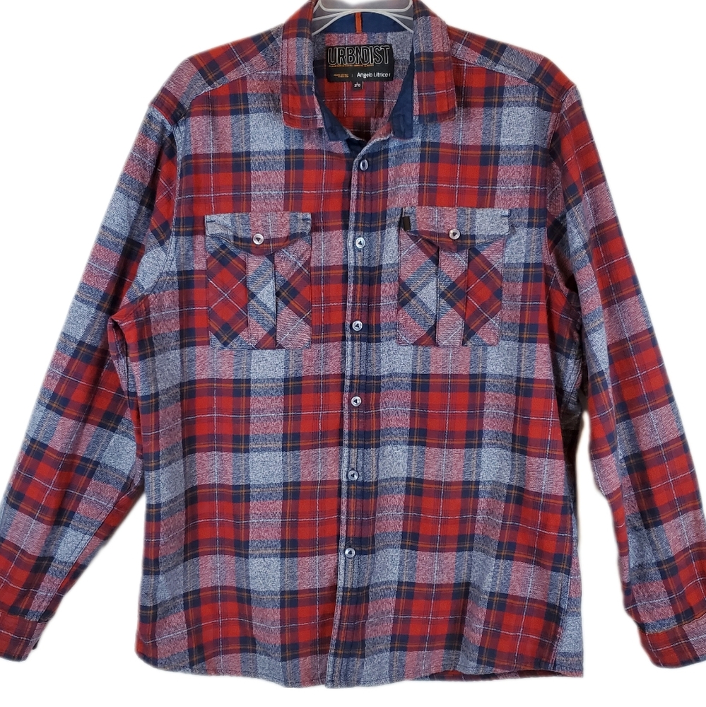 Urban District Red Blue Plaid Flannel Button Up Shirt Size L Mens Outdoor SOFT!